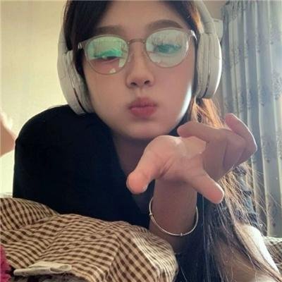 现在拨打的电话